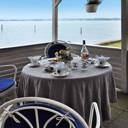 別荘 Sleeps 6 Wifi Gråsten